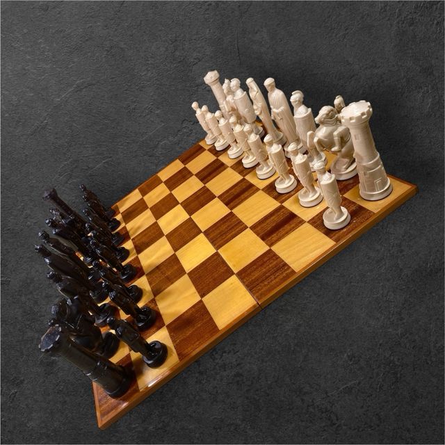 Scacchi ANRI Toriart Romani Teutoni con Scacchiera