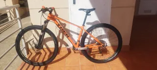 Bicicleta de montaña Trek Superfly 5