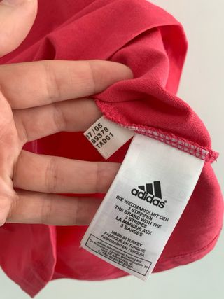 Camiseta Adidas rosa