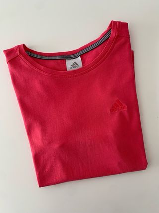 Camiseta Adidas rosa
