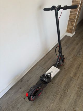 Patinete eléctrico adulto apenas uso.