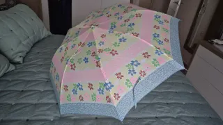 Paraguas automático floral