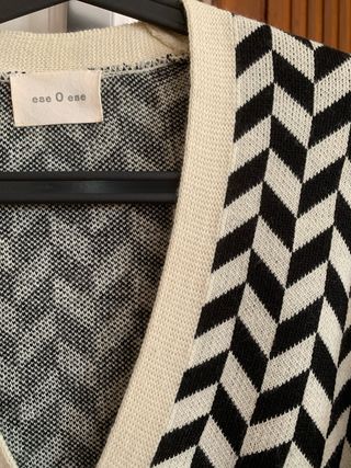 Chaqueta corta Ese o Ese geométrica