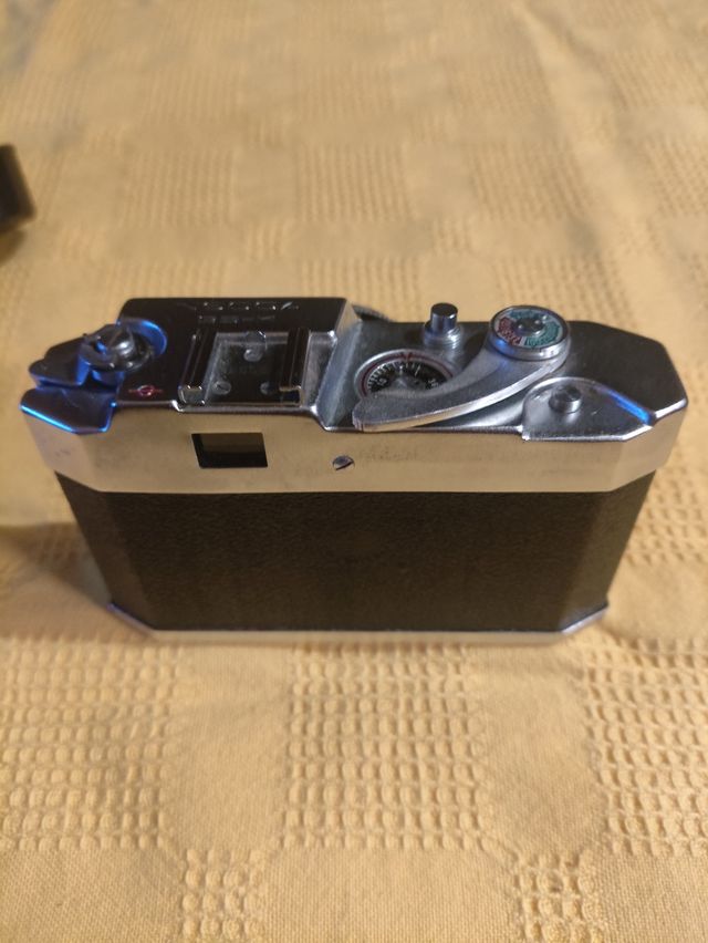 Cámara Antigua Neoca 35-K. Como nueva. Año 1957.