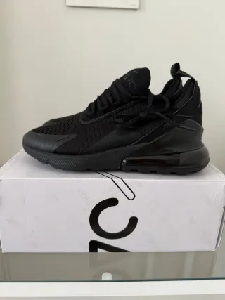 Nike Air Max 270 Negras