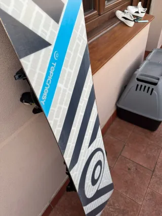 Tabla Snowboard con Fijaciones