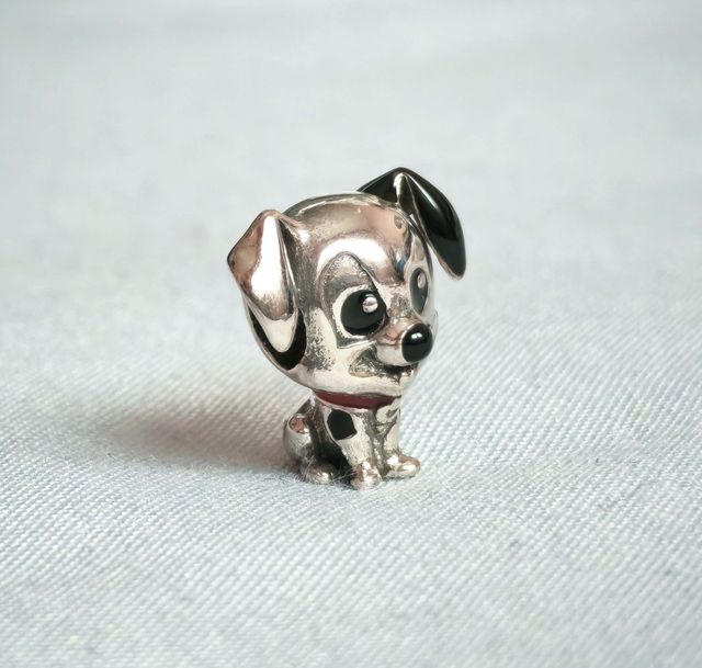 Cuentas Cruella y 101