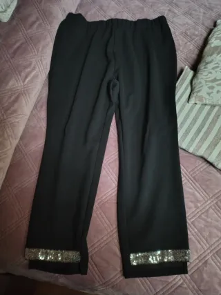 Pantaloni eleganti neri con strass