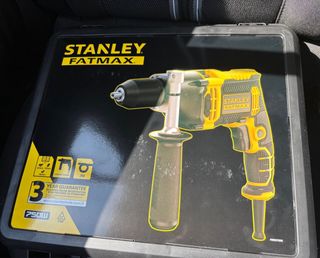 Taladro NUEVO percutor Stanley Fatmax 750W