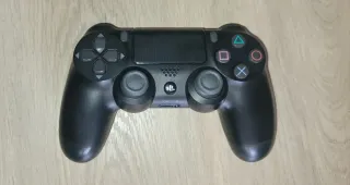 Mandos DualShock 4 PS4 35€ cada uno