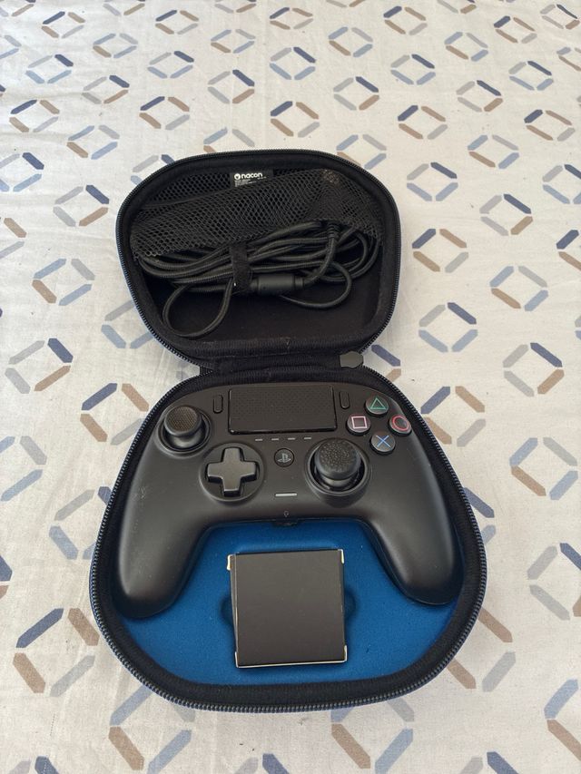 Mando Scuf PS4 Negro