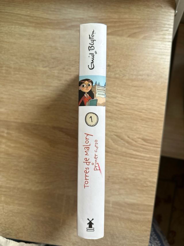 Torres de Malory: Primer curso