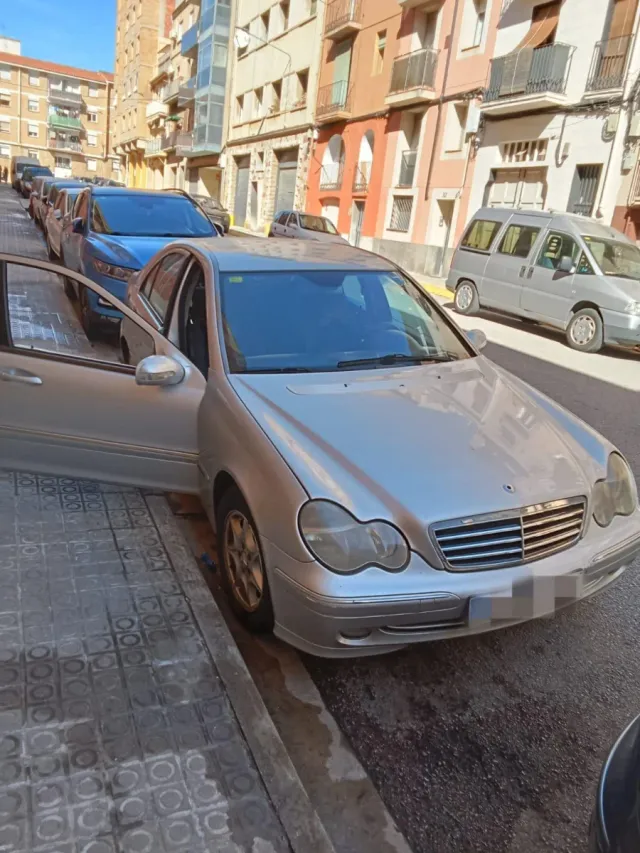 Mercedes-Benz Clase C 2001