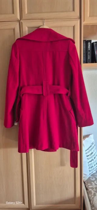 Abrigo rojo