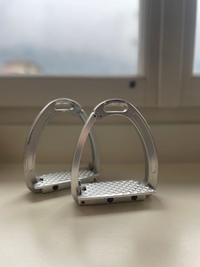 Staffe Tech Stirrups Venice Light