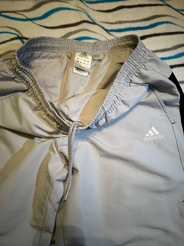 Pantalón deportivo Adidas gris retro vintage