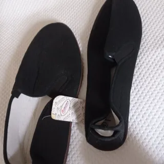 Zapatillas lona negras Aurora talla 44