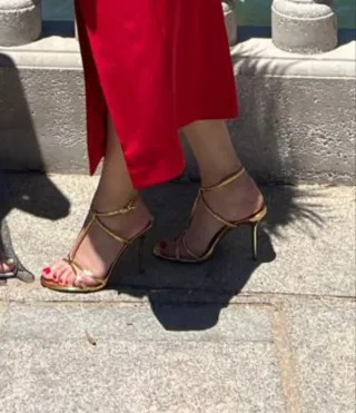 Sandalias Mango Tacón Dorado Talla 38