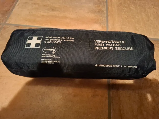 Botiquín Mercedes-Benz Primeros Auxilios