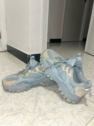 Zapatos Fila talla 38/5