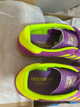 Adidas Gazelle shocked purple