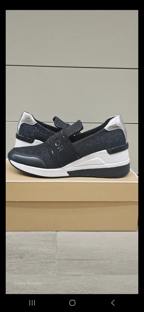 Michael Kors Glitter Sneakers Talla 9M