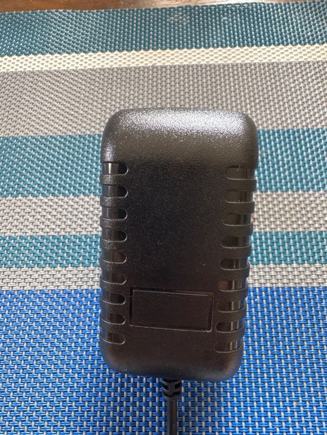 Caricatore portatile/tablet Pacific 9V 2A AC/DC