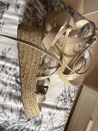 Sandalias esparto Lefties beige