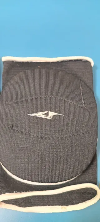 Conjunto Joelheiras Voleibol Lotto