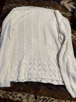 Jersey blanco de punto trenzado