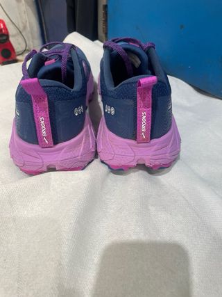 Zapatillas Brooks Cascadia 17 Trail Mujer