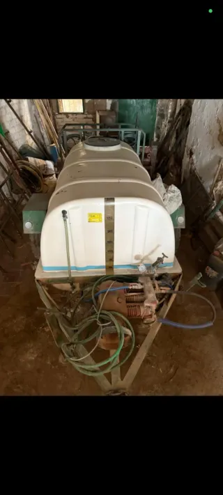 Cuba de fumigación agrícola