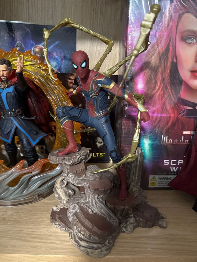 Figura Diamond Select Iron Spider-Man