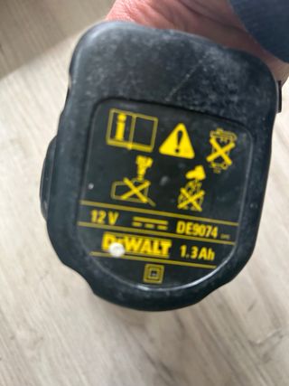 Taladro DeWalt Amarillo