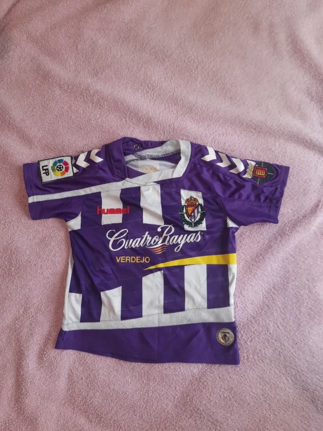 Camiseta Valladolid bebé Hummel LFP