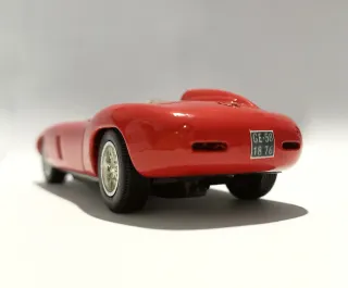 Modellino Ferrari 750 Monza