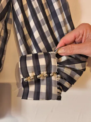 Blusa cuadros azul y blanco