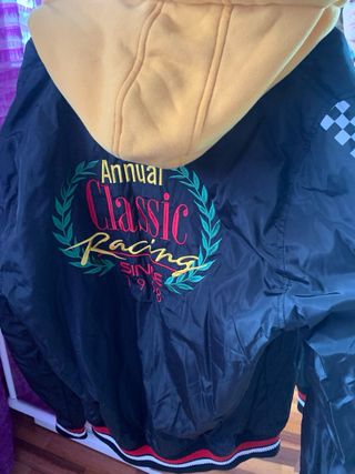 Cazadora Bomber Unisex Negra y Amarilla