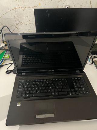 Portátil Asus Negro Buen Estado