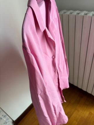 Camicia rosa leggera stile vintage