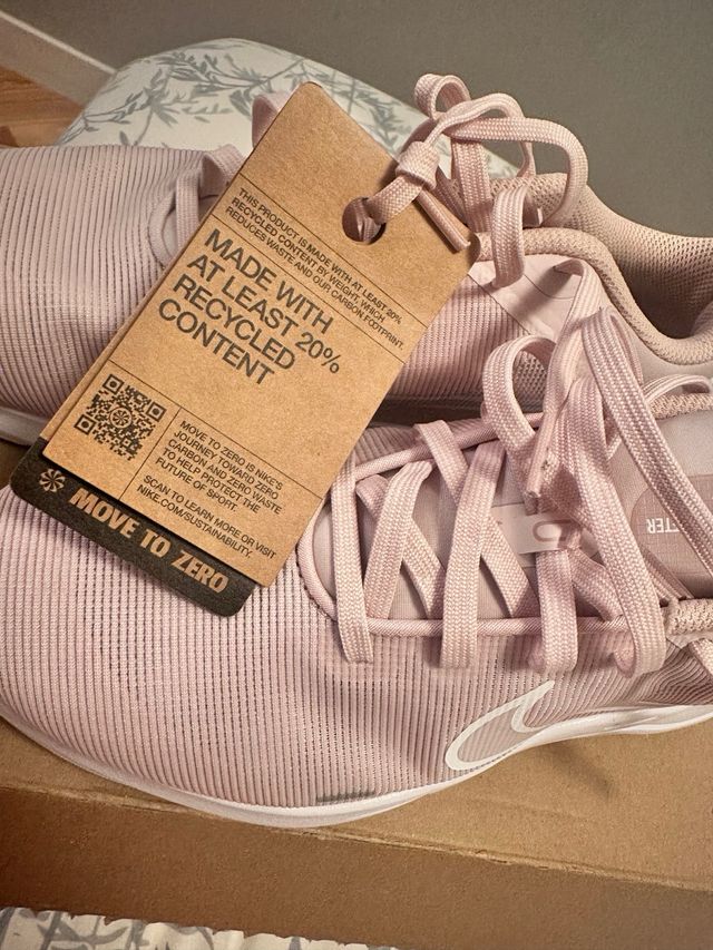 Zapatillas Nike Rosas y Blancas