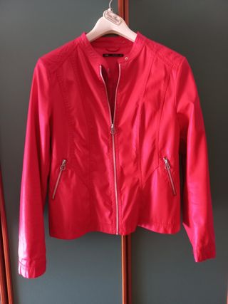 Giubbotto in pelle rossa donna