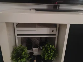 Xbox One S Blanca