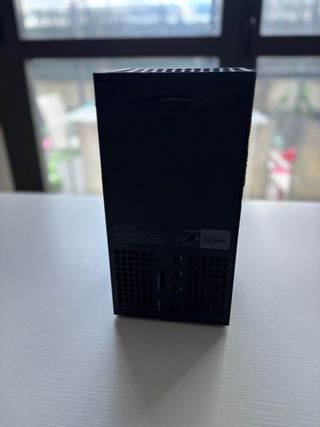 Xbox Series X + 2 mandos y batería