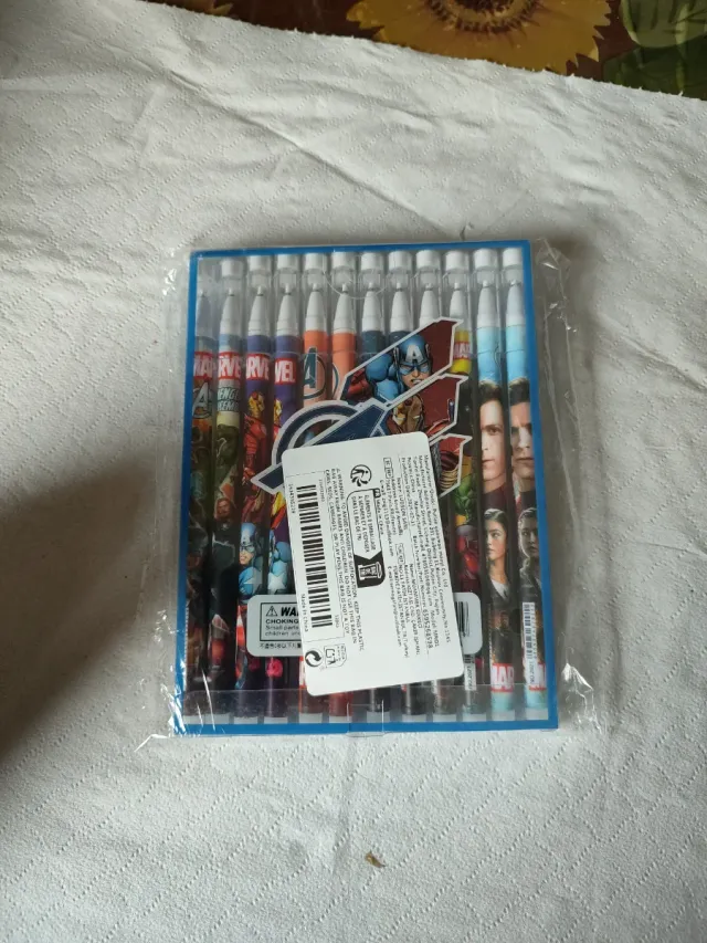 Penne Avengers 12 pezzi