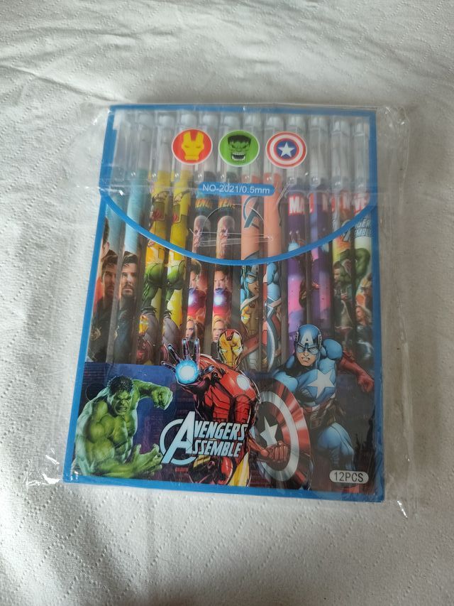 Penne Avengers 12 pezzi