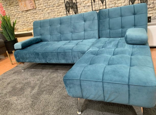 DIVANO LETTO IN VELLUTO: ELEGANZA. CHOLLAZO.