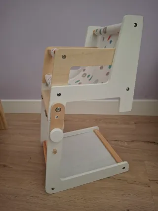 Trona de madera para bebé