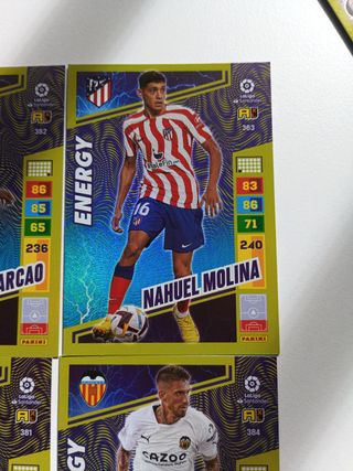 Lote 12 cromos energys Adrenalyn XL 22-23