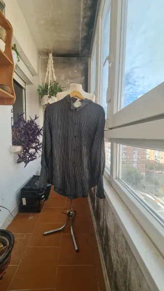 Camisa Zara Rayas Gris y Negra